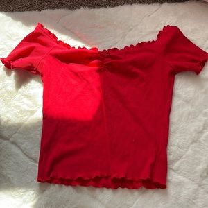 Ambiance off the shoulder sinched tee